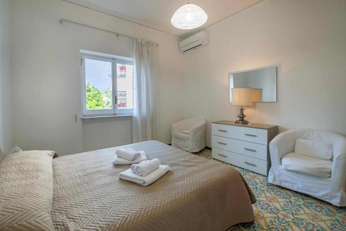 Casa Castagna Lägenhet Sorrento Exteriör bild