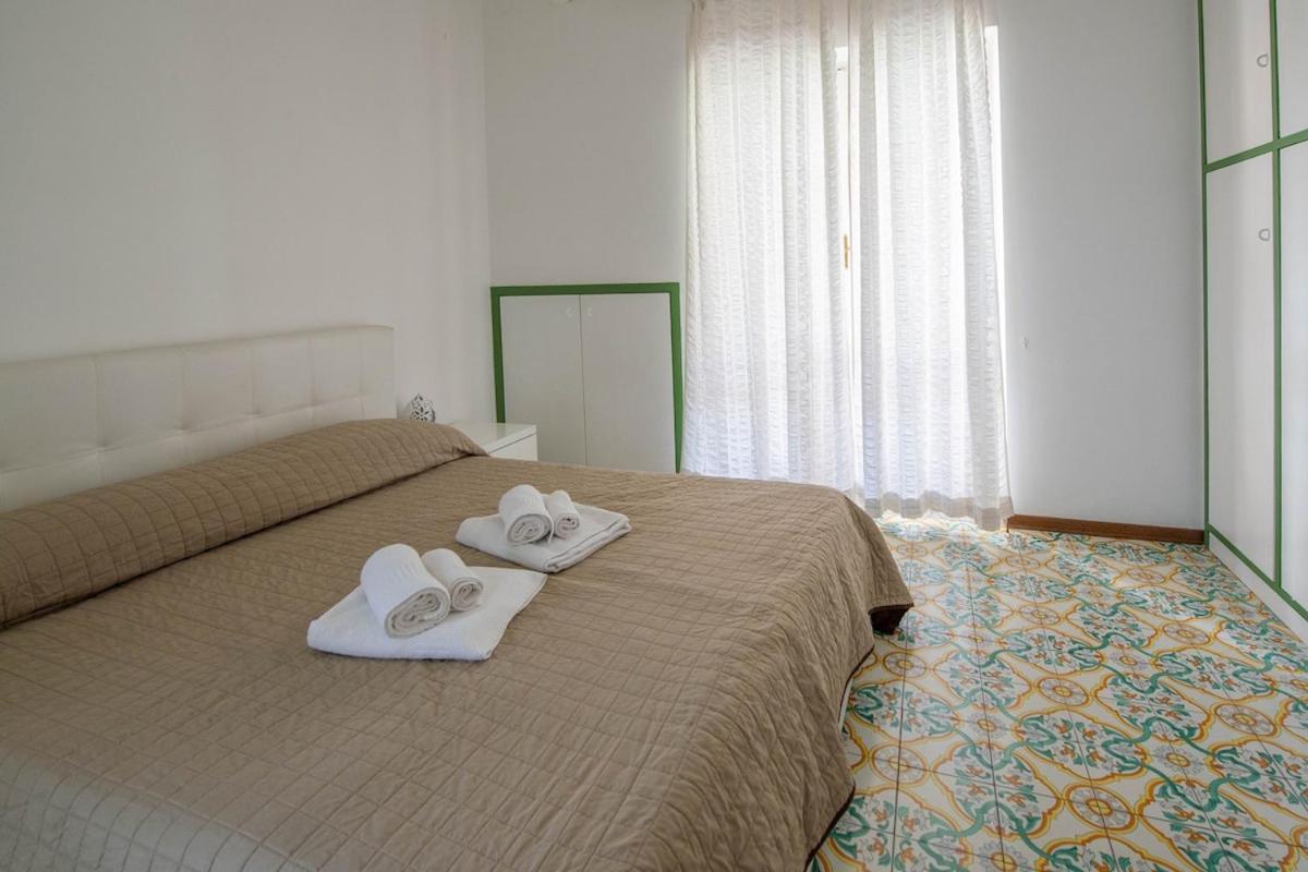 Casa Castagna Lägenhet Sorrento Exteriör bild